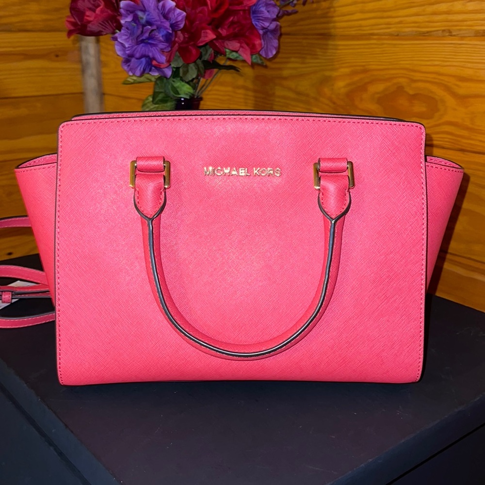 MICHAEL Michael Kors Pink Purse